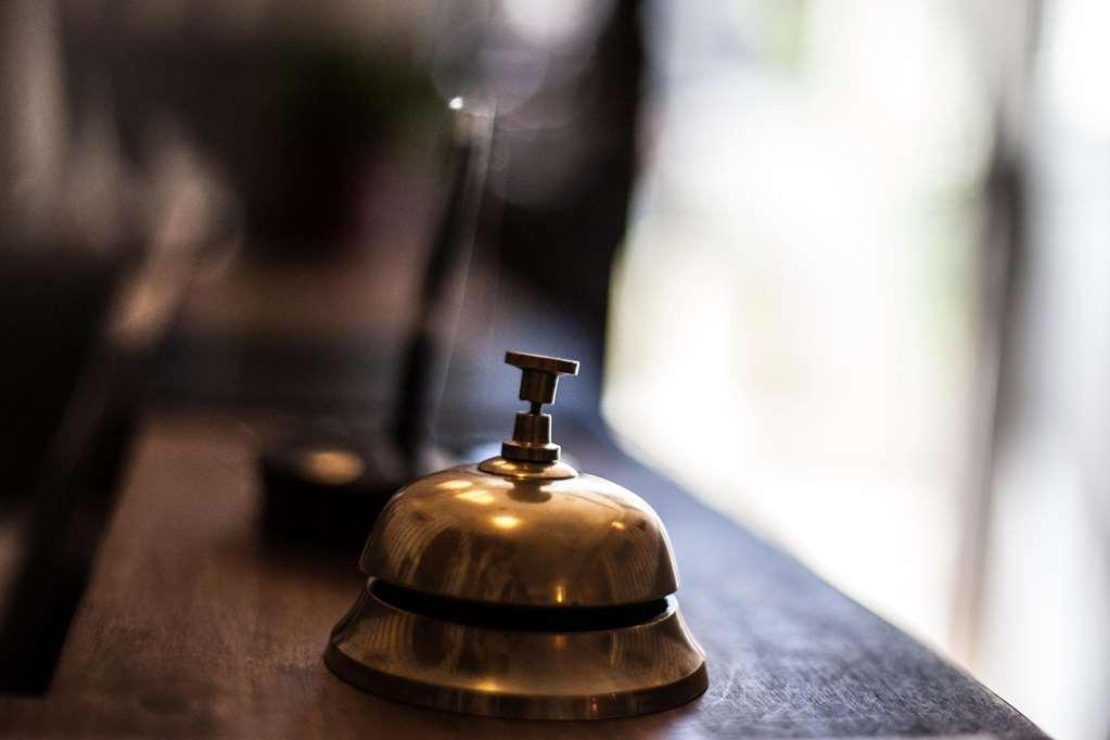 Hotel Henri IV Nérac Rum bild